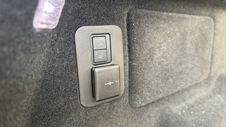 Land Rover Range Rover Evoque 1.5 P300e R-Dynamic S 5dr Auto Hatchback